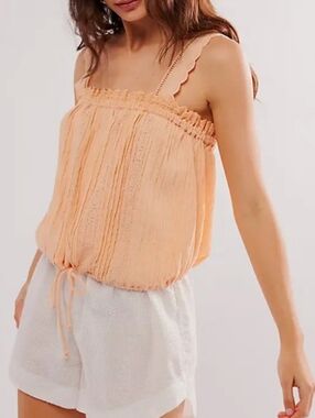 Free People NWOT Because Of You Tank sz SML in Peach